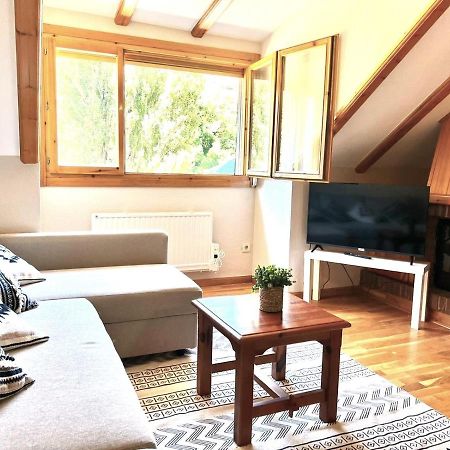 Arriel 28:24 Apartment Escarrilla Exterior photo